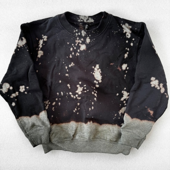 Pixie Lane Acid Wash Crewneck Pullover - Picture 1 of 4